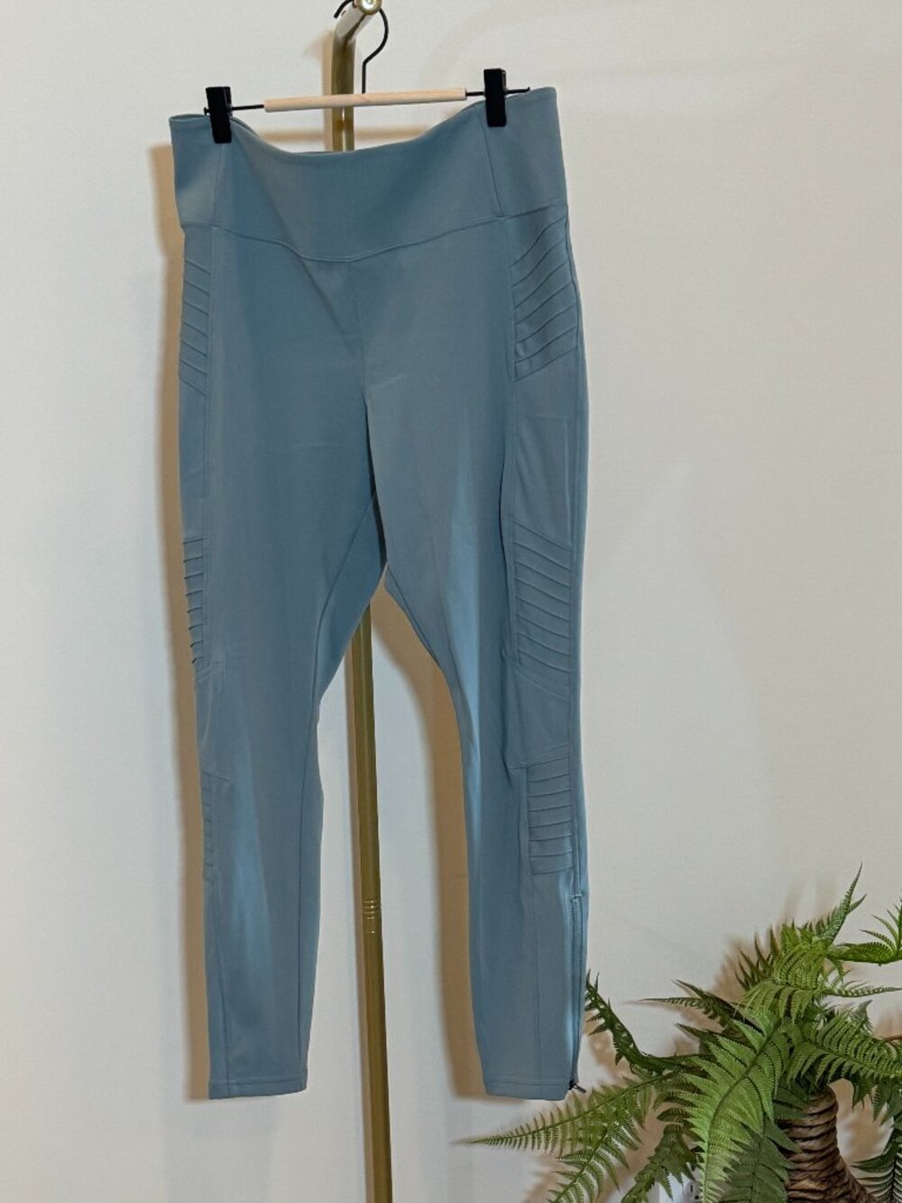 Athleta Delancey Leggings